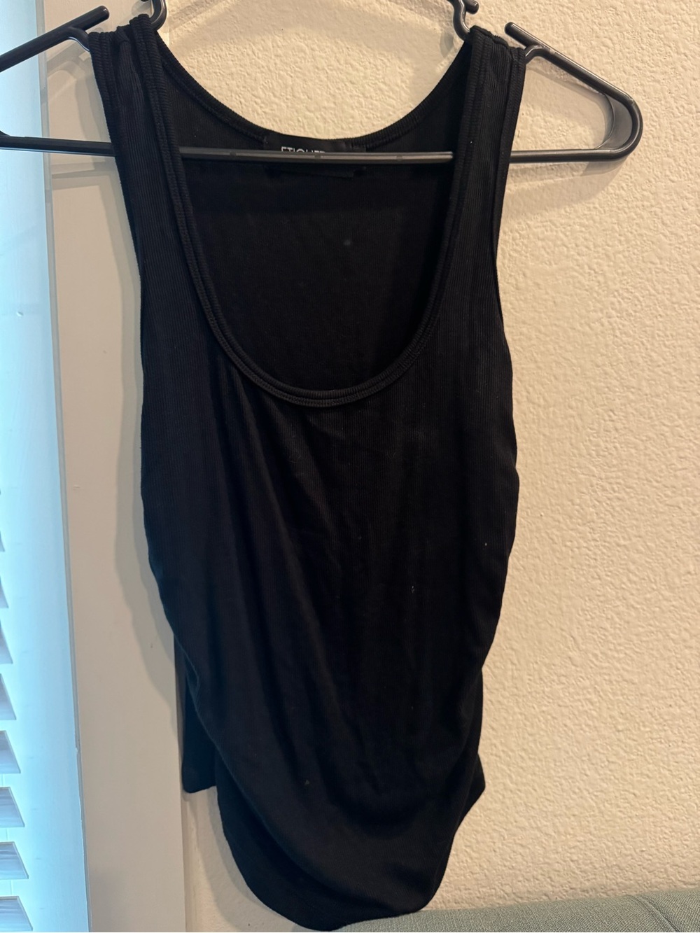 Etiquette Clothiers Black Scoop Neck Ribbed Tank